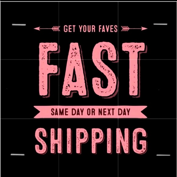 8/$35 NWT MYSTERY BEAUTY BAG💋 - Picture 9 of 12